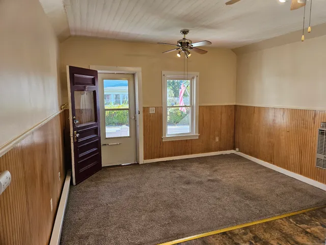 $1,100 | 31-35 Salisbury Avenue, Plainfield, CT 06354