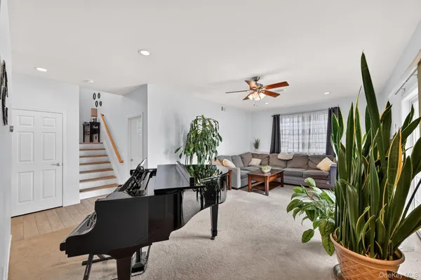 $749,900 | 47 Finley Drive, Salisbury Mills, NY 12577