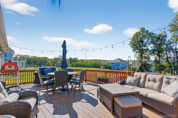 $749,900 | 47 Finley Drive, Salisbury Mills, NY 12577