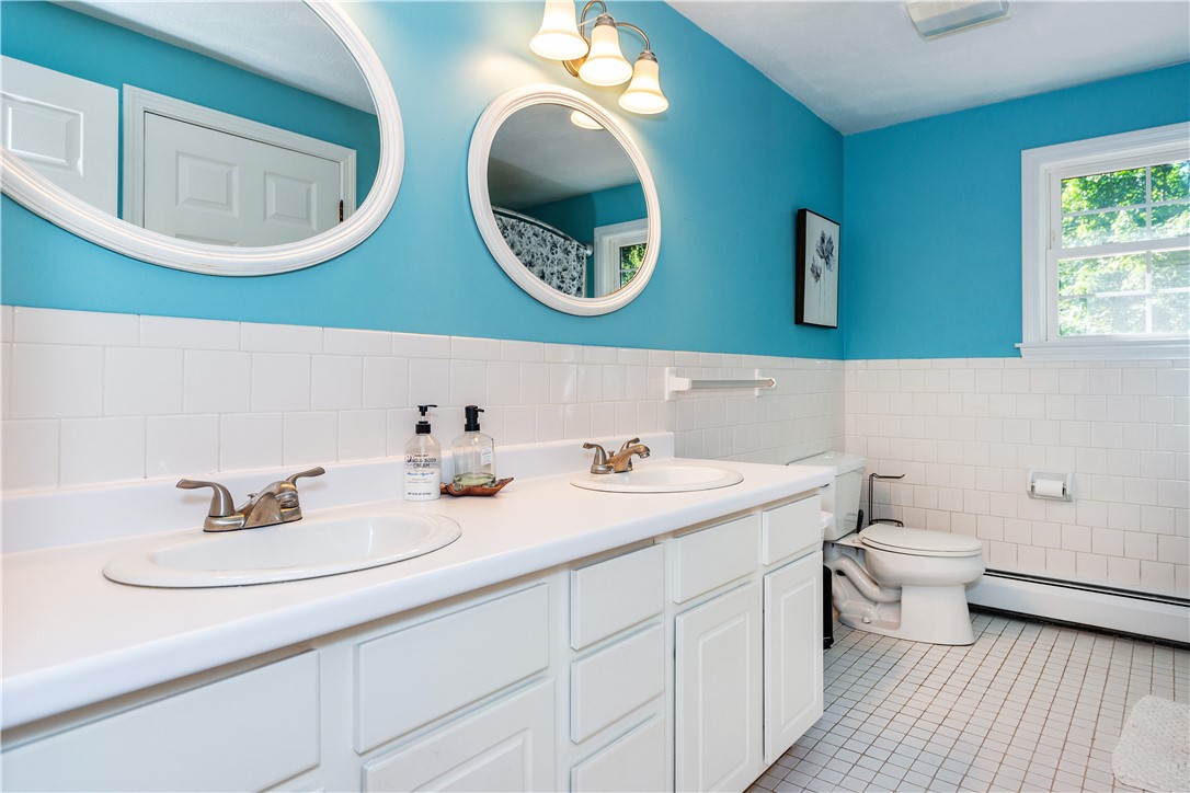 490 Sowams Road Barrington, RI 02806 - Photo 14 of 44