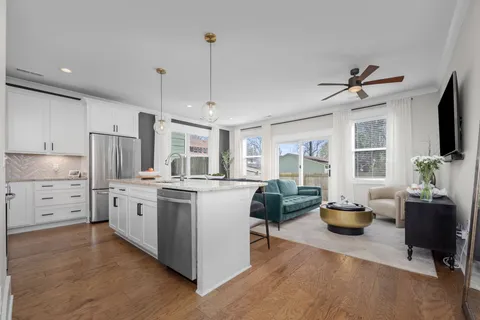 $529,000 | 816 East Vine Street, Murfreesboro, TN 37130