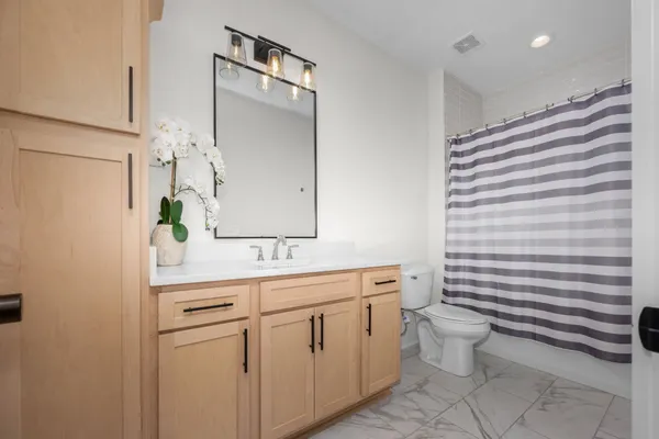 $529,000 | 816 East Vine Street, Murfreesboro, TN 37130