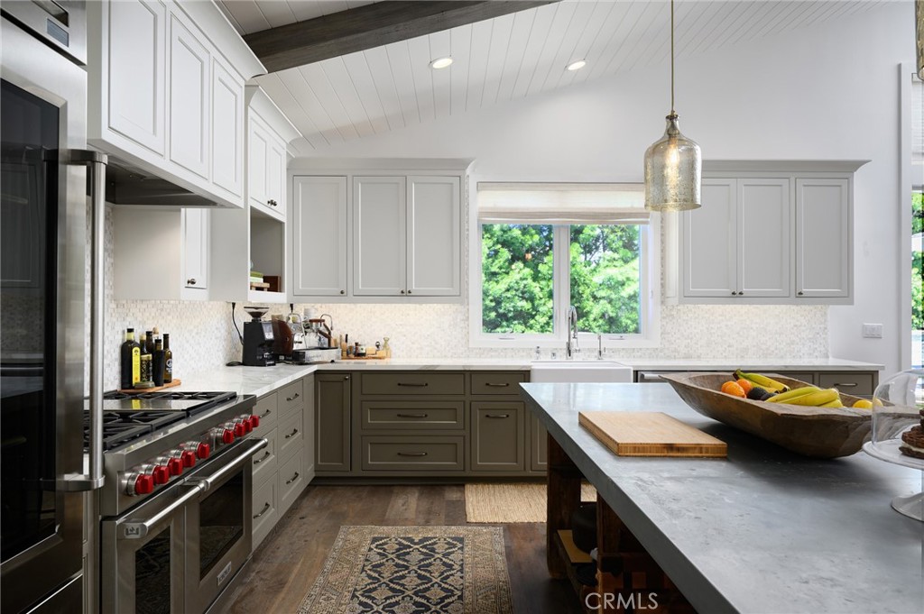 519 Signal Road Newport Beach, CA 92663 - Photo 11 of 53