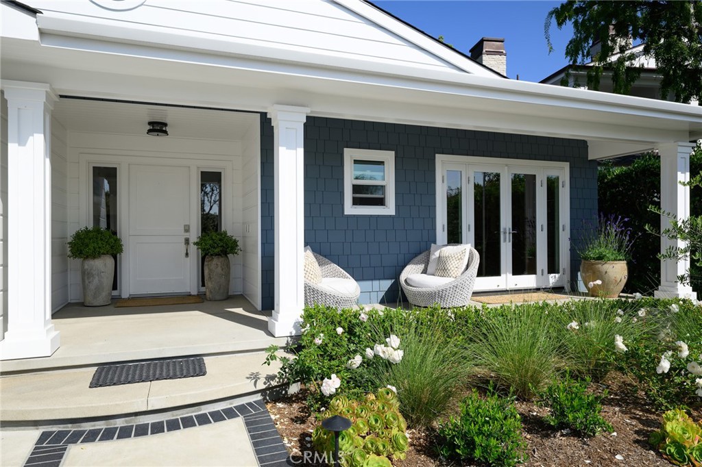 519 Signal Road Newport Beach, CA 92663 - Photo 3 of 53