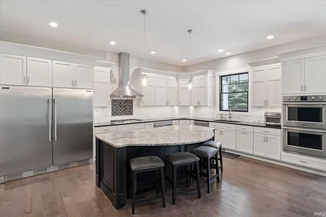 $1,215,000 | 30356 Blackhawk Drive, Granger, IN 46530