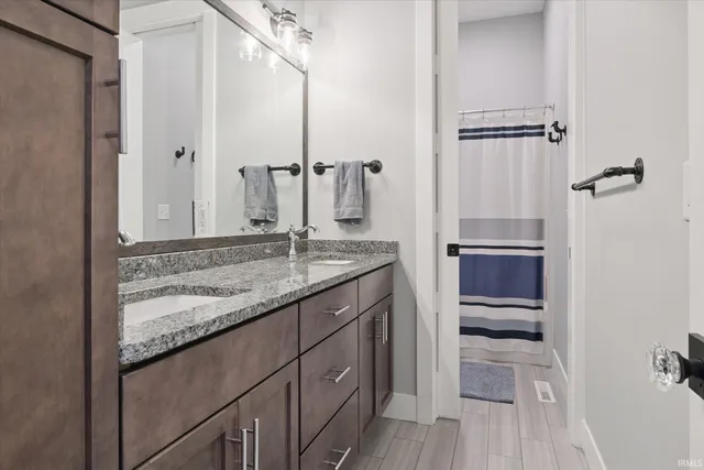 $1,215,000 | 30356 Blackhawk Drive, Granger, IN 46530