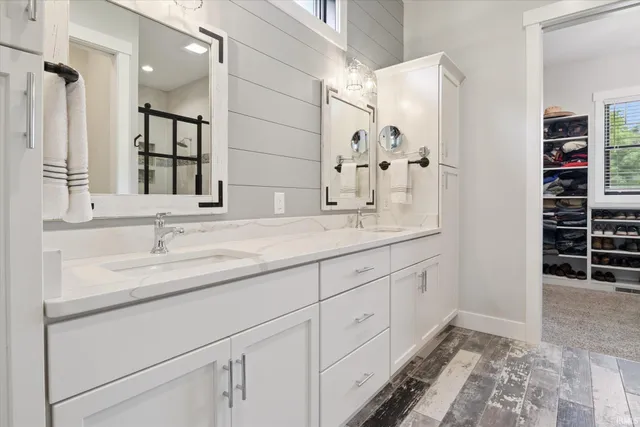 $1,215,000 | 30356 Blackhawk Drive, Granger, IN 46530