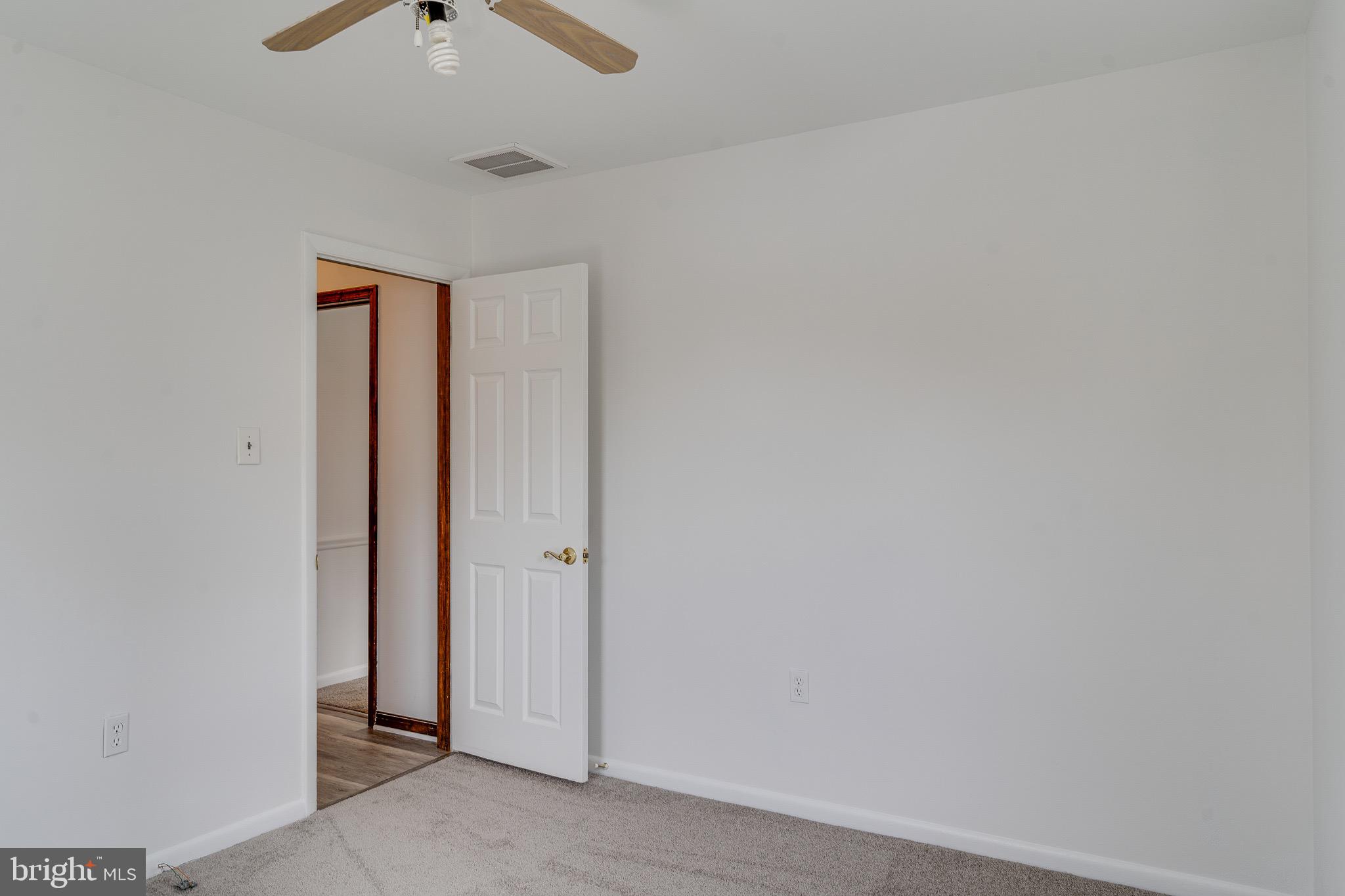 441 Lake Boulevard Lindenwold, NJ 08021 - Photo 10 of 21