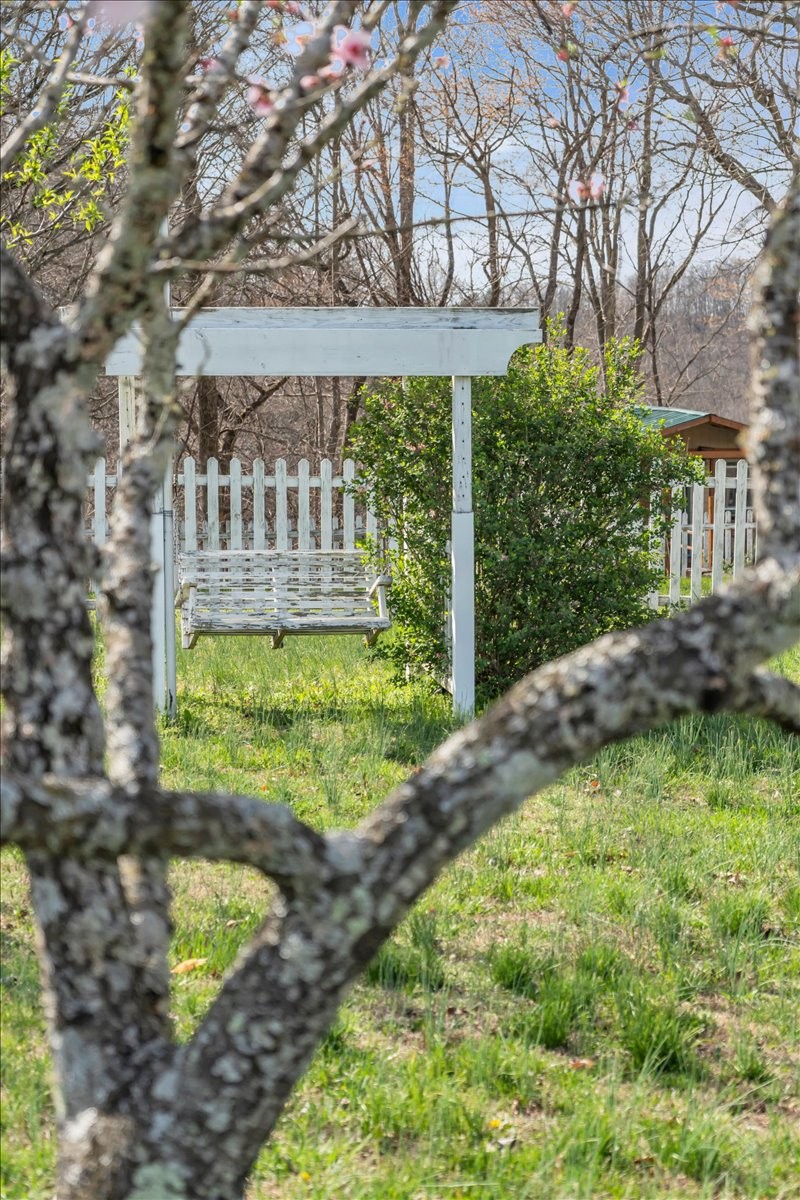 672 Old Snow Hill Road Dowelltown, TN 37059 - Photo 5 of 54