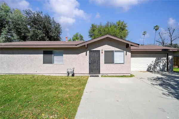 $750,000 | 1911 Summit Avenue, Pasadena, CA 91103