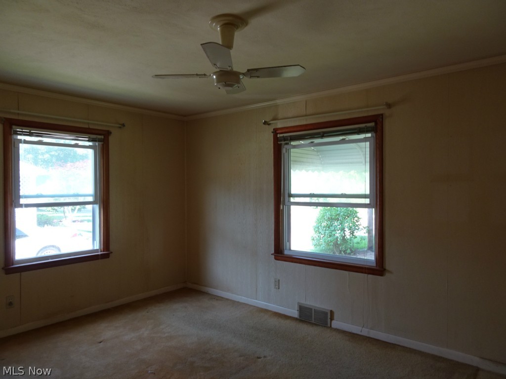 45455 North Ridge Road Amherst, OH 44001 - Photo 8 of 10