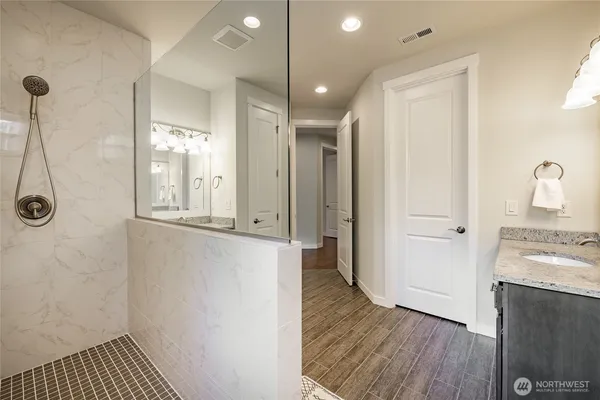 $2,225,000 | 19307 58th Avenue Southeast, Bothell, WA 98012