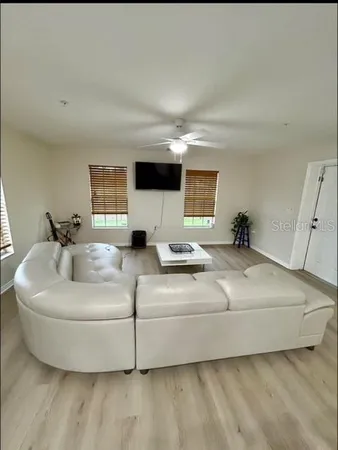 $3,500 | 2801 2nd Avenue South, St. Petersburg, FL 33712