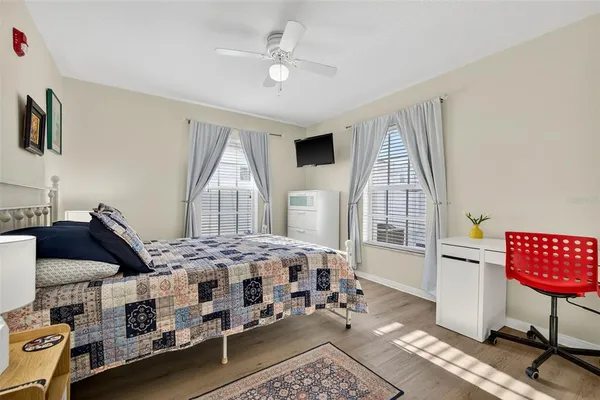 $3,500 | 2801 2nd Avenue South, St. Petersburg, FL 33712