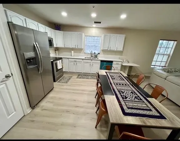 $3,500 | 2801 2nd Avenue South, St. Petersburg, FL 33712