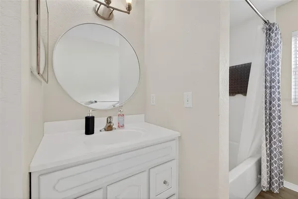 $3,500 | 2801 2nd Avenue South, St. Petersburg, FL 33712