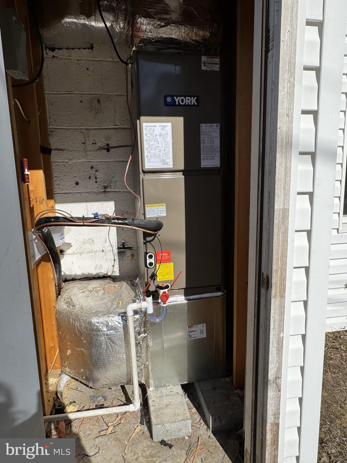16310 Edwards Road Bowling Green, VA 22427 - Photo 16 of 17 new hvac