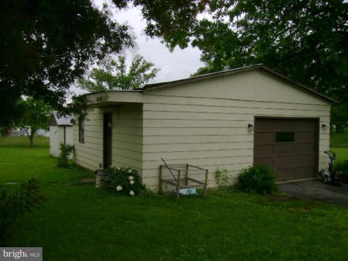 694 Sulphur Springs Road Inwood, WV 25428 - Photo 3 of 16 Garage 1