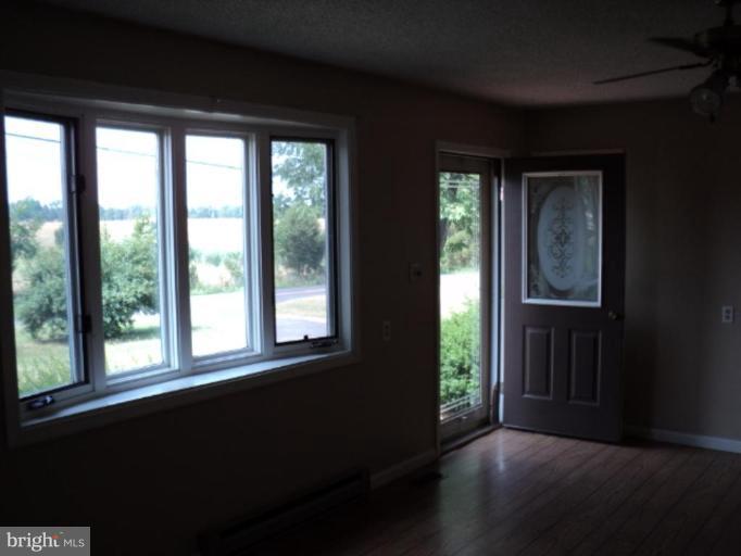 694 Sulphur Springs Road Inwood, WV 25428 - Photo 8 of 16 Living Room