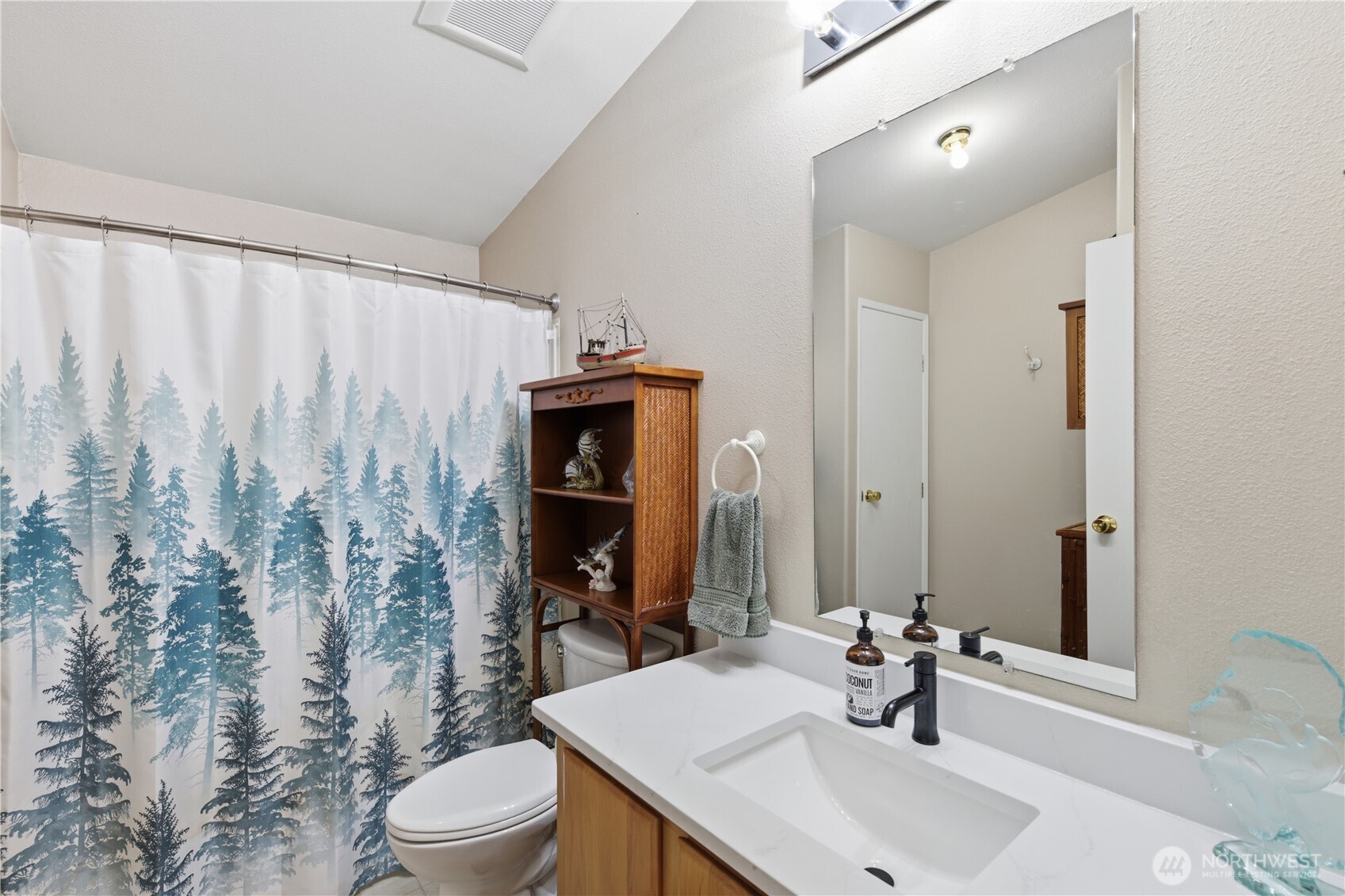 21001 Happy Valley Road Stanwood, WA 98292 - Photo 19 of 39