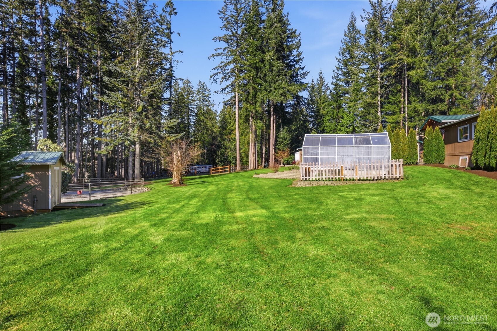 21001 Happy Valley Road Stanwood, WA 98292 - Photo 33 of 39