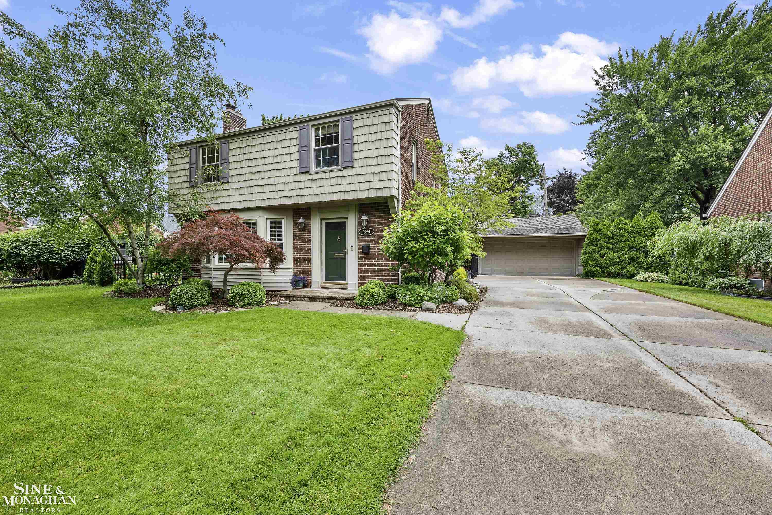 1344 Torrey Road Grosse Pointe, MI 48236 - Photo 48 of 53 50179488-a980d741-a2ee-4765-8f4f-bc683d3078f1.JPG