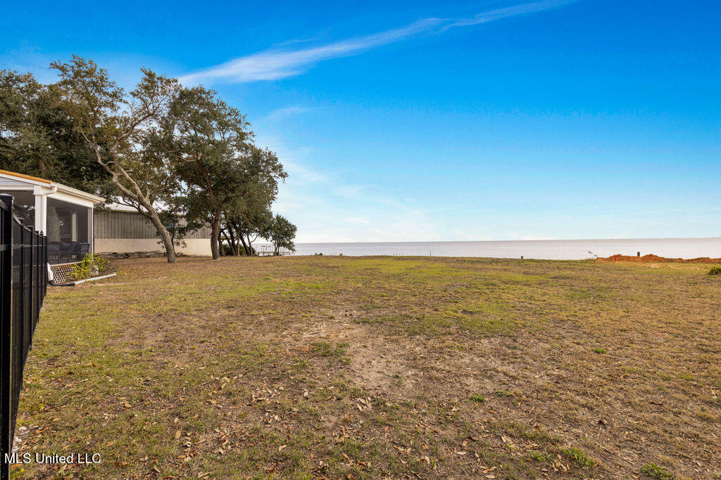 5333 East Belle Fontaine Road Ocean Springs, MS 39564 - Photo 18 of 75 5333EBelleFontaine-9