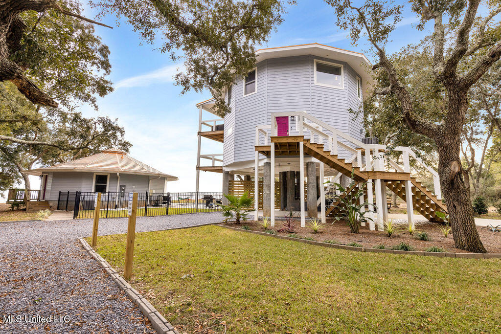 5333 East Belle Fontaine Road Ocean Springs, MS 39564 - Photo 6 of 75 5333EBelleFontaine-5