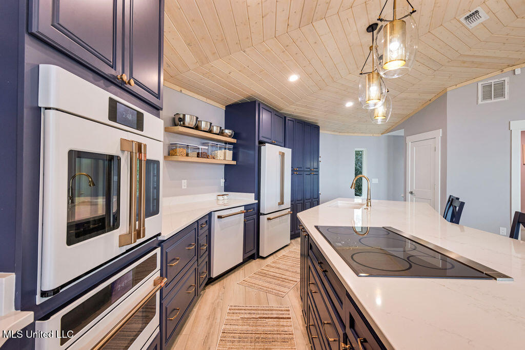 5333 East Belle Fontaine Road Ocean Springs, MS 39564 - Photo 10 of 75 5333EBelleFontaine-41