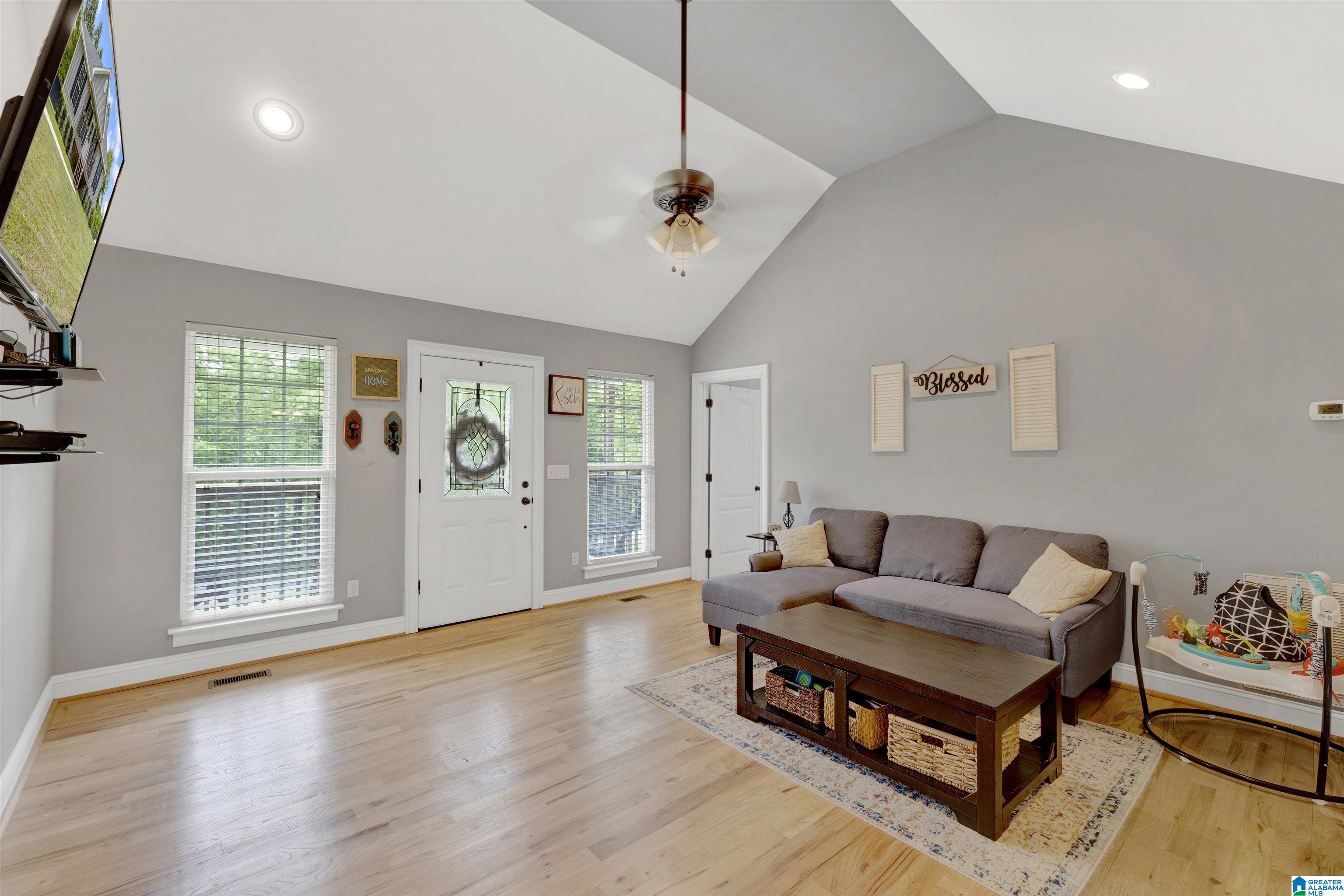 157 Joiner Road Hayden, AL 35079 - Photo 2 of 14