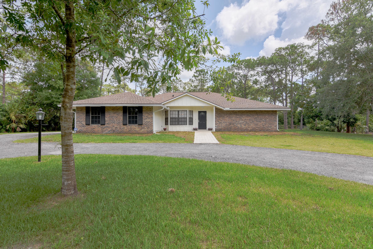 12225 154th Road North Jupiter, FL 33478 - Photo 7 of 39 Front Circular Drive
