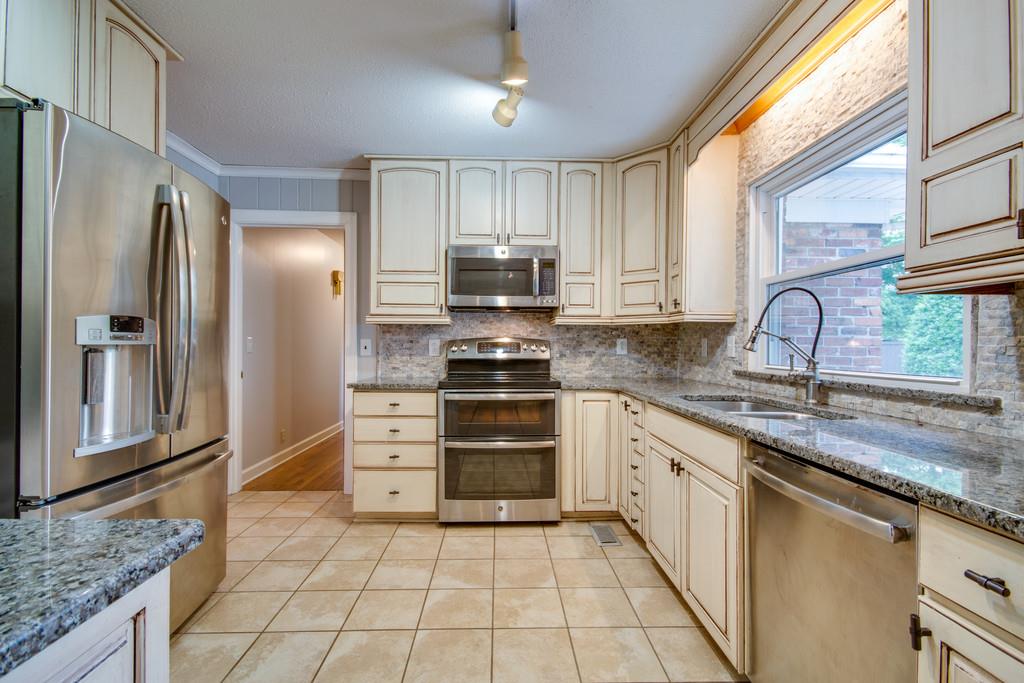 4404 Prescott Road Nashville, TN 37204 - Photo 11 of 30 Gallery Image 11
