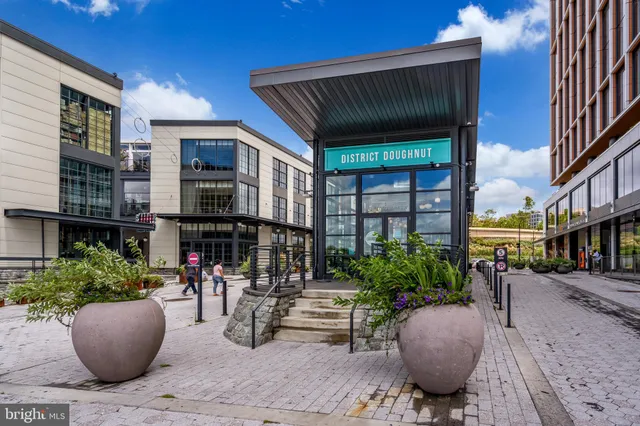 a view of a entryway door of the building