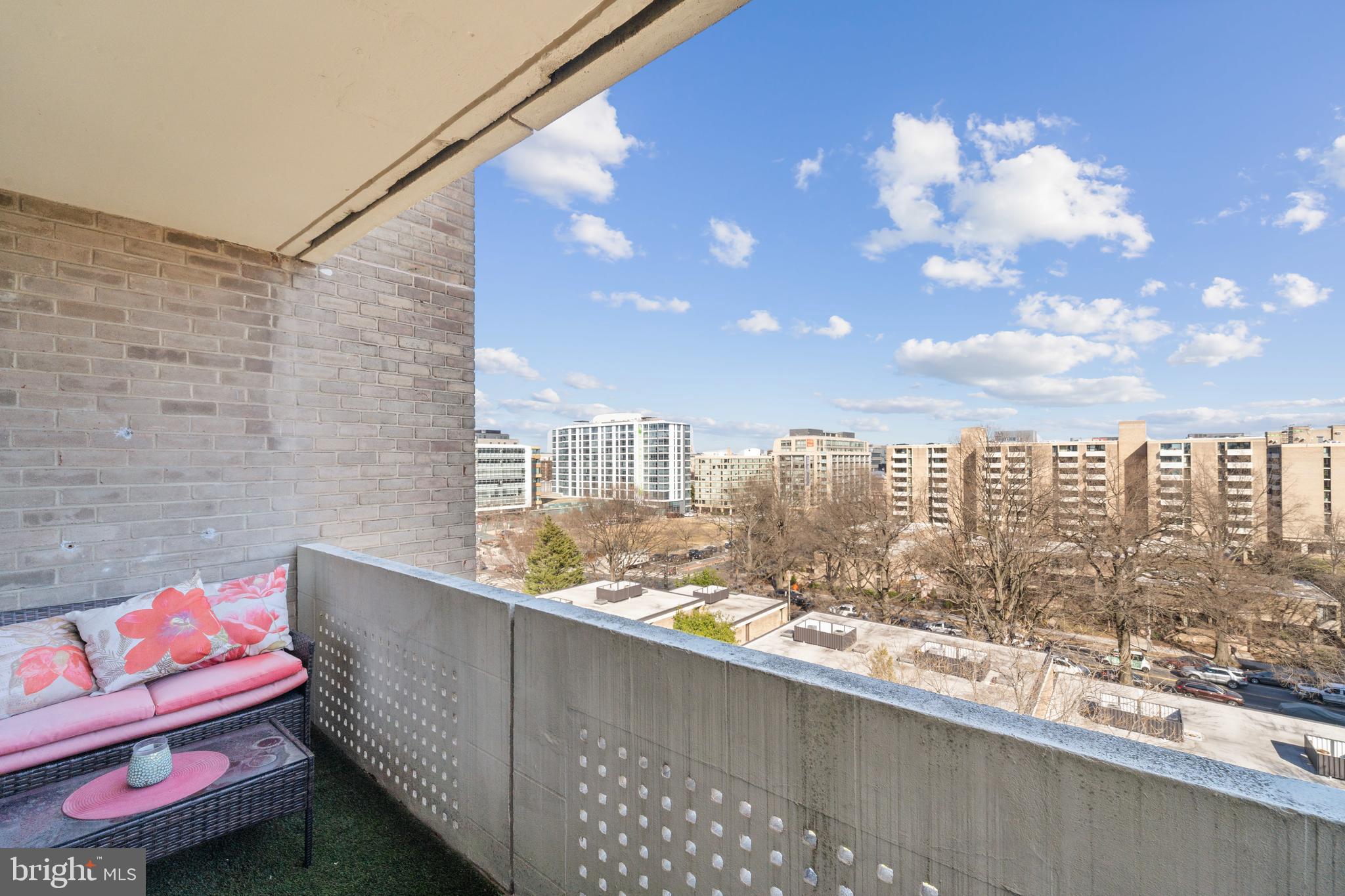 430 M Street Southwest, Unit N711 Washington, DC 20024 - Photo 6 of 55 1st Floor Balcony