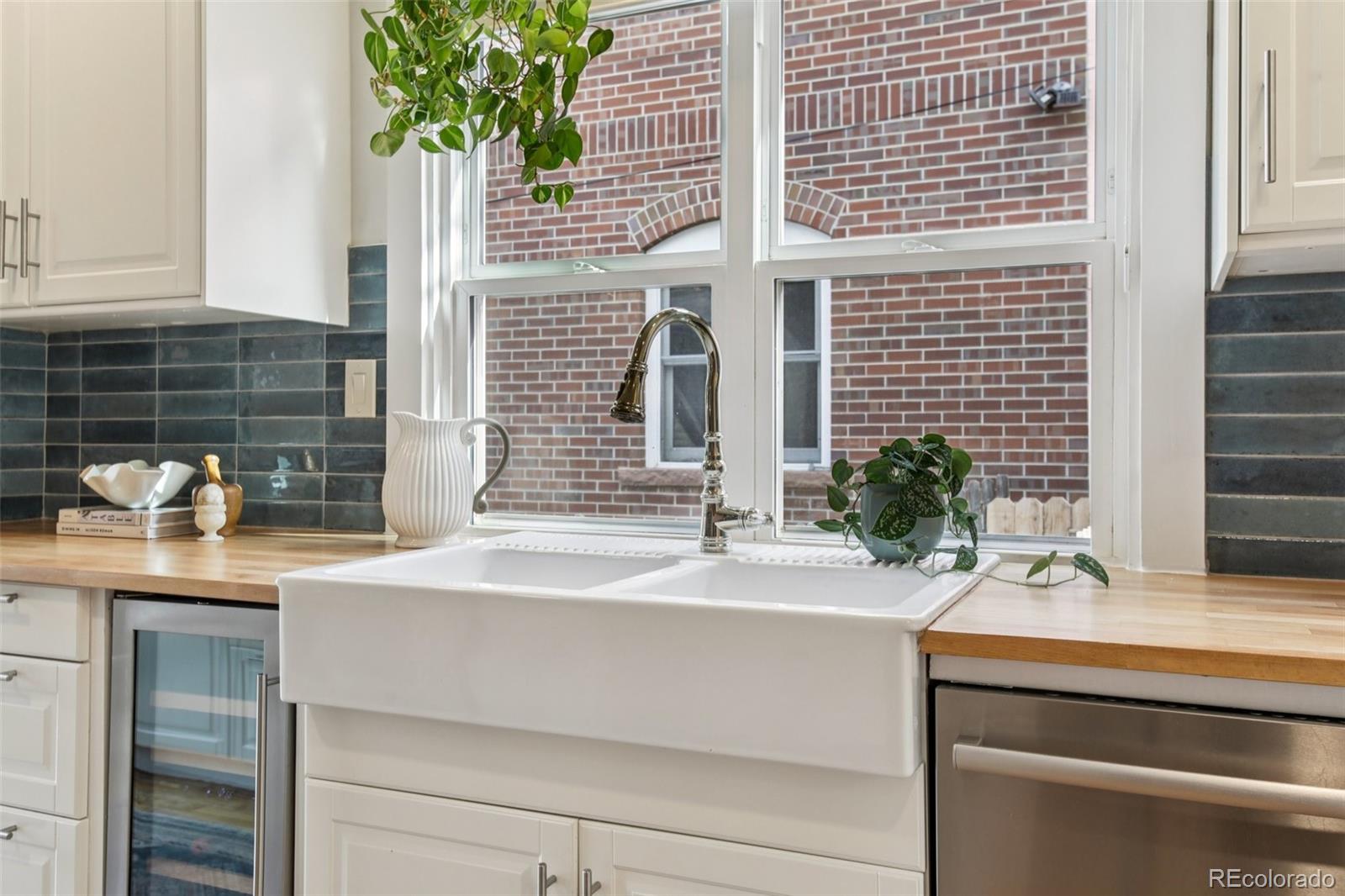 1120 Madison Street Denver, CO 80206 - Photo 15 of 49