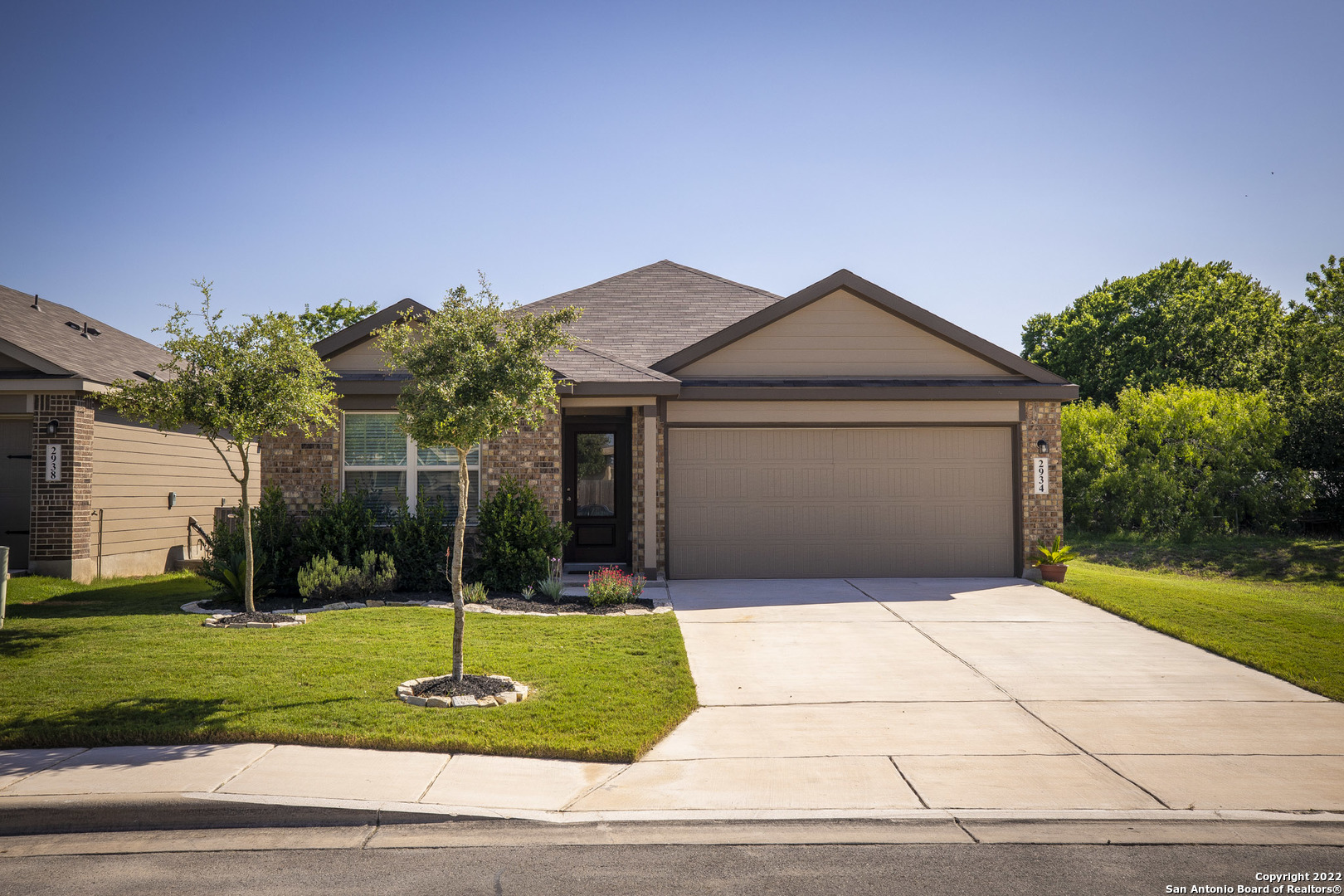 2934 Field Ridge New Braunfels, TX 78130 - Photo 3 of 35 Gallery Image 3
