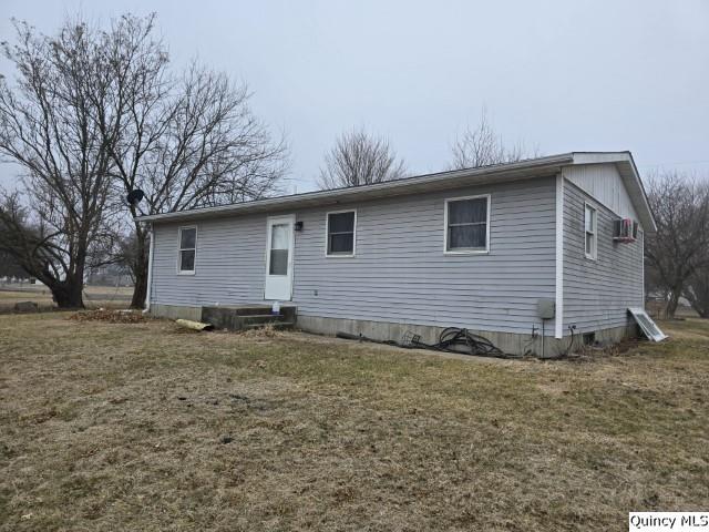 219 South 1st Street Carthage, IL 62321 - Photo 20 of 23