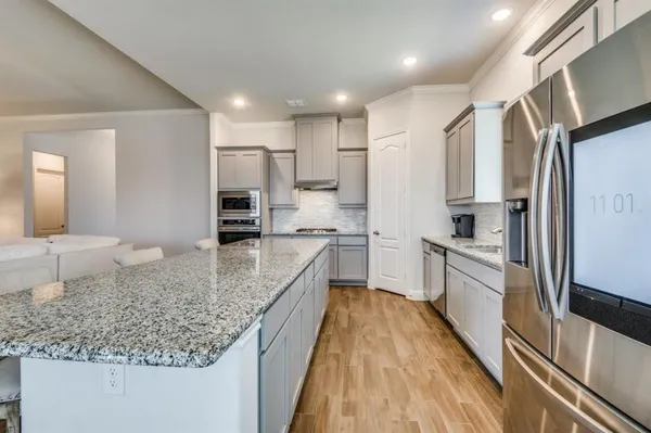$3,750 | 7223 Monet Lane, Grand Prairie, TX 75054