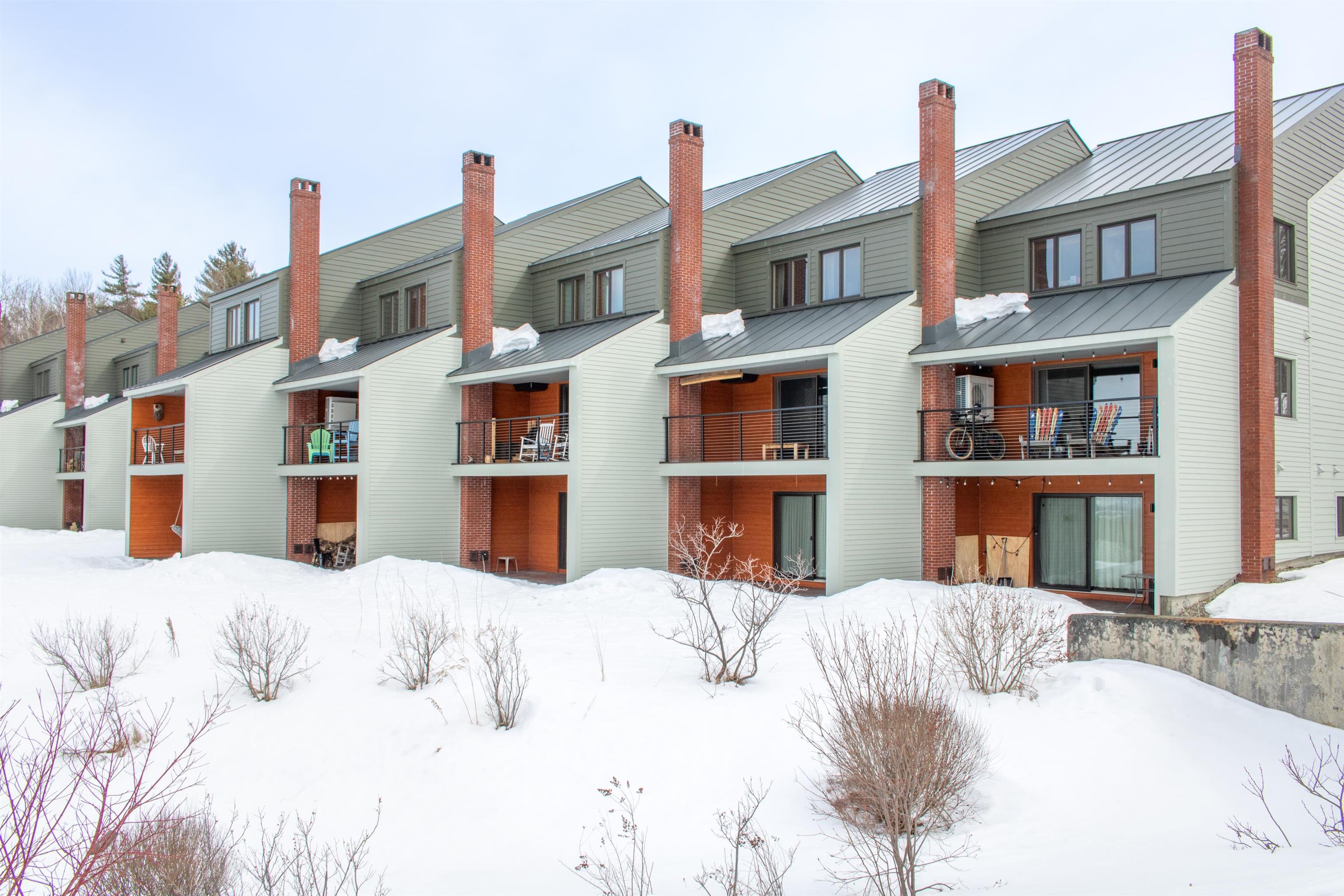 107 Mountainbrook Road, Unit #15 East Burke, VT 05832 - Photo 32 of 40