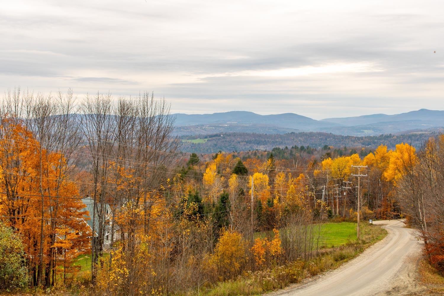 107 Mountainbrook Road, Unit #15 East Burke, VT 05832 - Photo 38 of 40