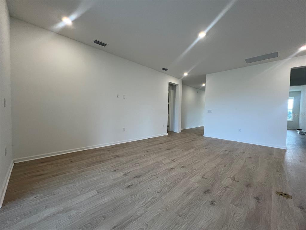 2075 Keystone Pass Boulevard Minneola, FL 34715 - Photo 18 of 27 a view of an empty room