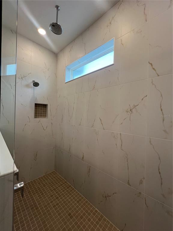 2075 Keystone Pass Boulevard Minneola, FL 34715 - Photo 21 of 27 a view of a bathroom