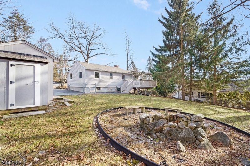 203 Canadawa Road Vernon, NJ 07422 - Photo 28 of 36