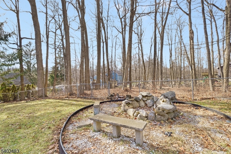 203 Canadawa Road Vernon, NJ 07422 - Photo 29 of 36