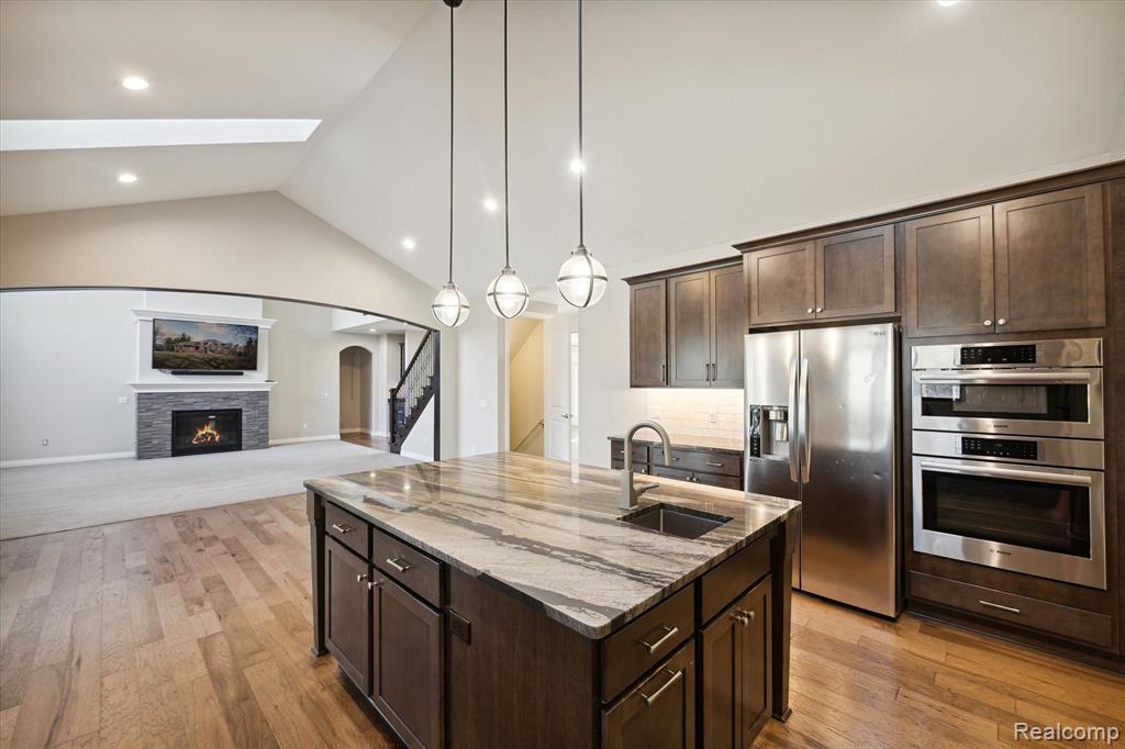 25162 Farmbrook Road Southfield, MI 48034 - Photo 16 of 67 Gallery Image 16