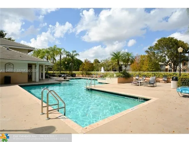 $295,000 | 9977 Westview Drive, Unit 116, Coral Springs, FL 33076