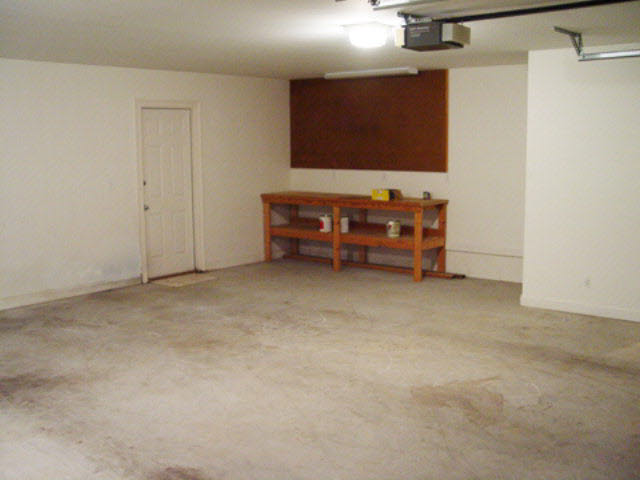 6 Greenbrier Lane Fairhope, AL 36532 - Photo 28 of 40 Garage front