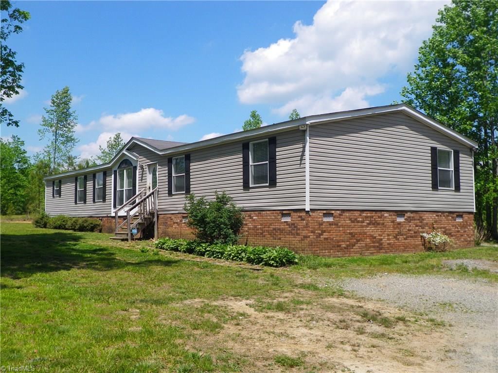 461 Hunters Chase Road Lexington, NC 27292 - Photo 2 of 24