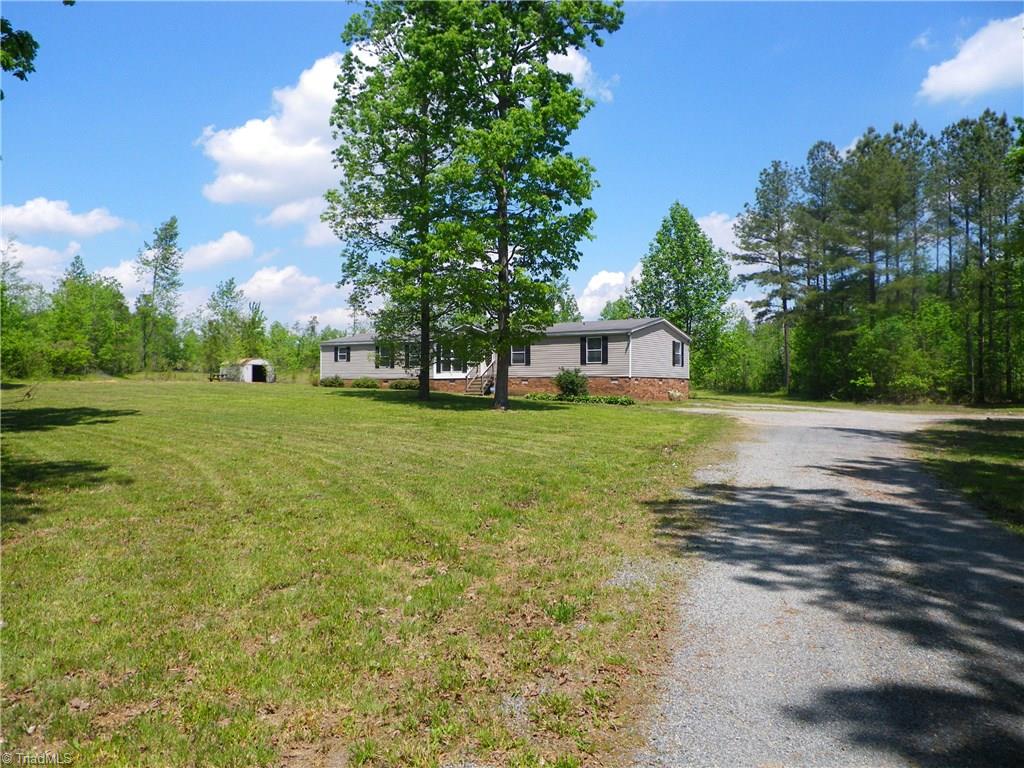 461 Hunters Chase Road Lexington, NC 27292 - Photo 7 of 24