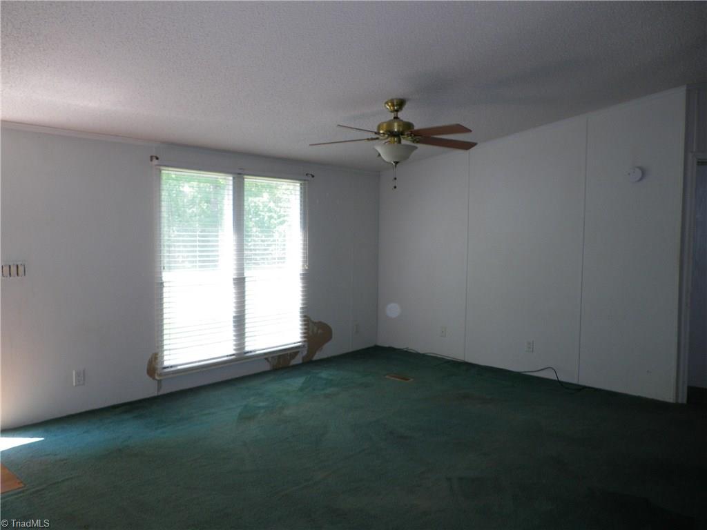 461 Hunters Chase Road Lexington, NC 27292 - Photo 8 of 24